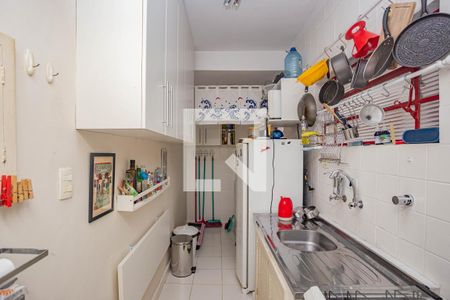 Cozinha de apartamento para alugar com 1 quarto, 50m² em Paraiso, São Paulo