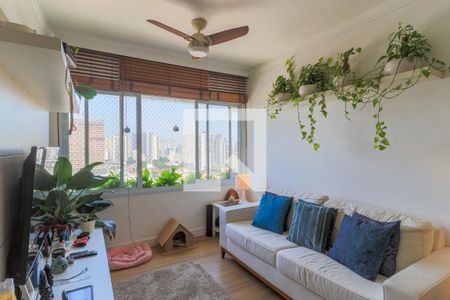 Sala de TV de apartamento para alugar com 3 quartos, 75m² em Cidade Monções, São Paulo