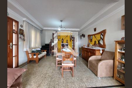 Sala de jantar de casa para alugar com 3 quartos, 250m² em Jardim da Campina, São Paulo