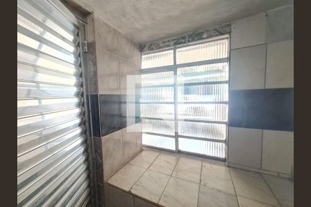 Banheiro Social de casa para alugar com 1 quarto, 60m² em Jardim Presidente Dutra, Guarulhos