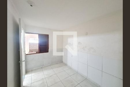 Quarto  de casa para alugar com 1 quarto, 60m² em Jardim Presidente Dutra, Guarulhos