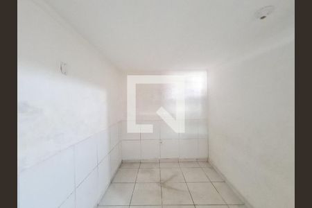 Quarto  de casa para alugar com 1 quarto, 60m² em Jardim Presidente Dutra, Guarulhos