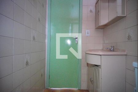 Banheiro de apartamento para alugar com 1 quarto, 43m² em Vila Rosa, Novo Hamburgo