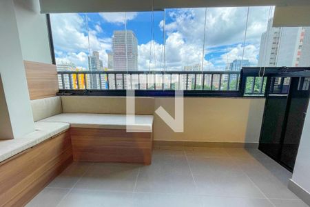 Varanda de kitnet/studio à venda com 1 quarto, 25m² em Pinheiros, São Paulo