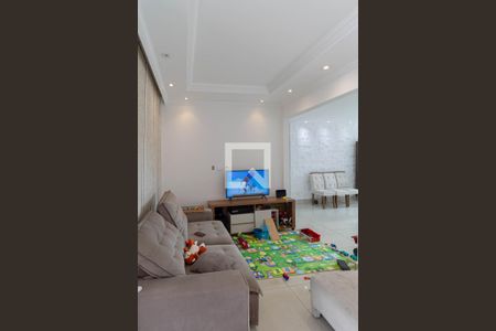 Sala  de casa à venda com 3 quartos, 480m² em Jardim Guanabara, Belo Horizonte