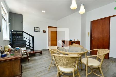 Sala  de apartamento à venda com 3 quartos, 191m² em Cruzeiro, Belo Horizonte