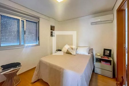 Suíte de apartamento à venda com 3 quartos, 90m² em Cruzeiro, Belo Horizonte