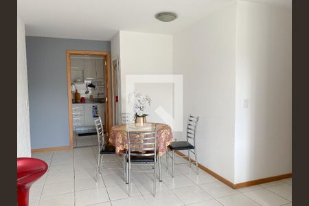 Sala de apartamento à venda com 3 quartos, 78m² em Santa Rosa, Niterói