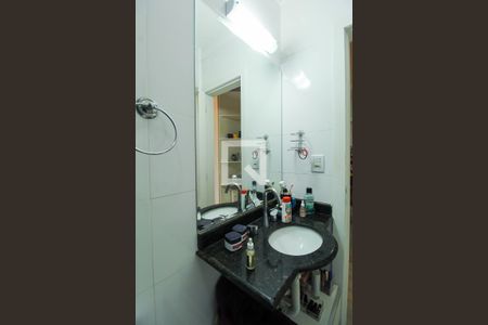 Banheiro da Suíte 1 de casa de condomínio para alugar com 3 quartos, 170m² em Mooca, São Paulo