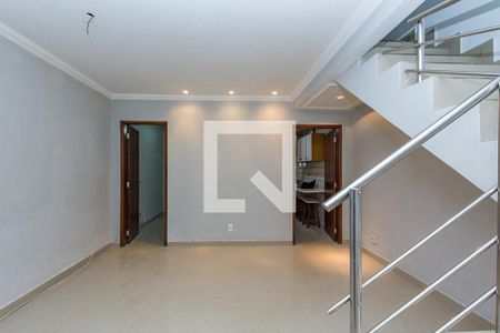 Sala de apartamento à venda com 3 quartos, 75m² em João Pinheiro, Belo Horizonte