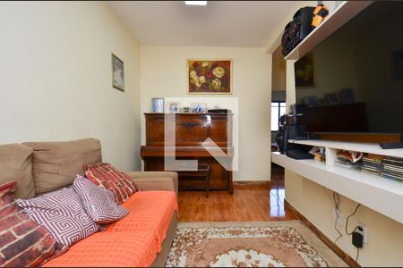 Sala 2 ambientes de apartamento à venda com 3 quartos, 64m² em Calafate, Belo Horizonte