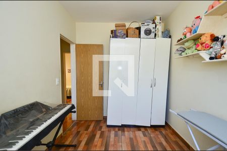 Quarto1 de apartamento à venda com 3 quartos, 64m² em Calafate, Belo Horizonte