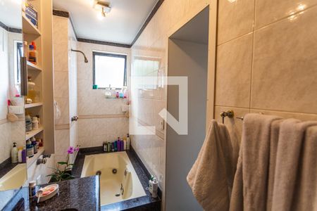 Banheiro da Suíte de apartamento para alugar com 4 quartos, 140m² em Cidade Nova, Belo Horizonte