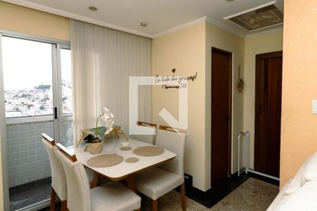 Sala de apartamento para alugar com 2 quartos, 50m² em Vila Marieta, São Paulo