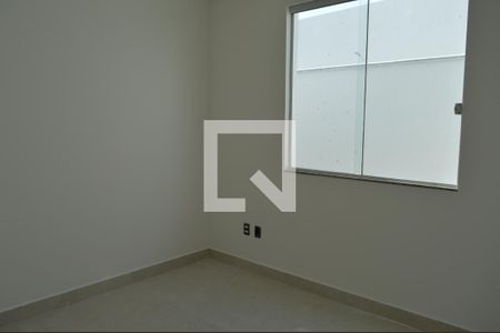 Quarto de apartamento à venda com 2 quartos, 80m² em Alvorada, Contagem