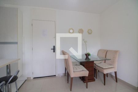 Sala  de apartamento para alugar com 2 quartos, 50m² em Vargem Pequena, Rio de Janeiro