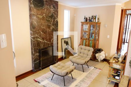 sala de casa à venda com 4 quartos, 250m² em Adalgisa, Osasco