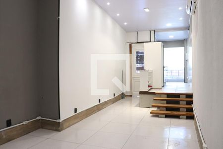 Sala de casa para alugar com 2 quartos, 117m² em Cerqueira César, São Paulo