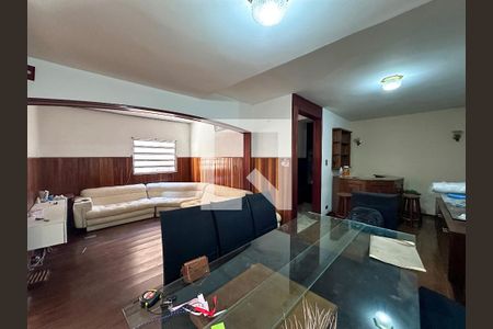 Sala de casa à venda com 3 quartos, 221m² em Santo Amaro, São Paulo