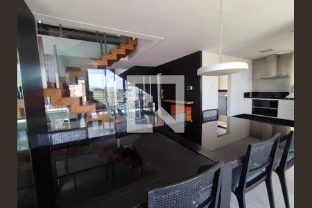 Sala jantar de casa para alugar com 3 quartos, 330m² em Cabral, Contagem