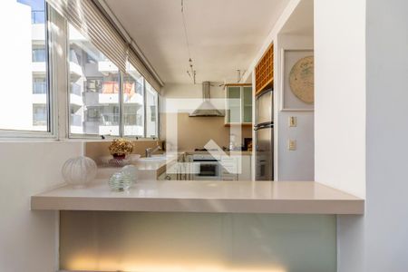Cozinha 1 de apartamento à venda com 2 quartos, 400m² em Consolação, São Paulo