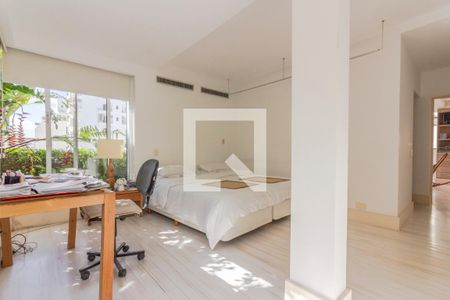 Quarto 1 de apartamento à venda com 2 quartos, 400m² em Consolação, São Paulo