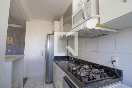 Cozinha de apartamento à venda com 3 quartos, 60m² em Jardim Itu, Porto Alegre