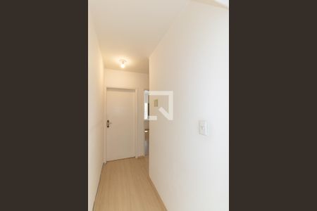 Corredor de apartamento para alugar com 2 quartos, 79m² em Planalto Paulista, São Paulo