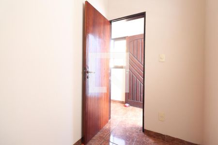 Escritório de casa para alugar com 3 quartos, 253m² em Vila Vitoria, Santo André