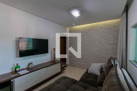 Sala de casa para alugar com 3 quartos, 138m² em Vista Alegre, Belo Horizonte