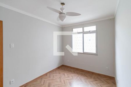 Quarto 2 de casa à venda com 3 quartos, 220m² em Alípio de Melo, Belo Horizonte