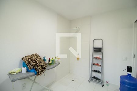 Banheiro de kitnet/studio para alugar com 1 quarto, 42m² em Vila Santos, São Paulo
