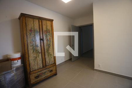 Sala de kitnet/studio para alugar com 1 quarto, 45m² em Barroca, Belo Horizonte