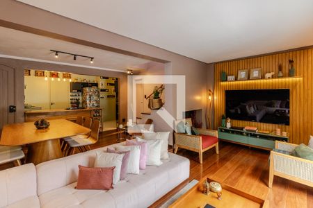 Sala de casa de condomínio para alugar com 3 quartos, 180m² em Jardim Ampliação, São Paulo