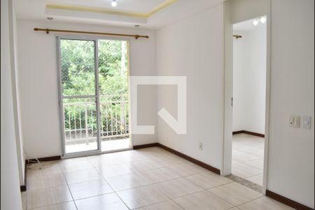 Sala de apartamento para alugar com 3 quartos, 60m² em Campo Grande, Rio de Janeiro