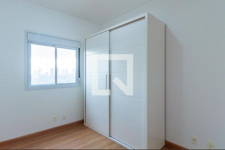 Quarto de apartamento à venda com 2 quartos, 70m² em Melville Empresarial I E Ii, Barueri