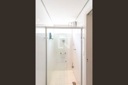 Banheiro de apartamento à venda com 3 quartos, 116m² em Savassi, Belo Horizonte