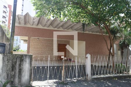 Fachada de casa à venda com 4 quartos, 250m² em Santana, São Paulo