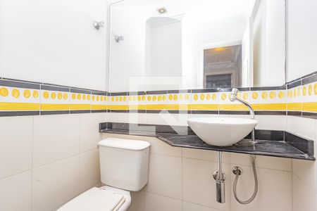 Lavabo de apartamento para alugar com 3 quartos, 140m² em Aclimação, São Paulo