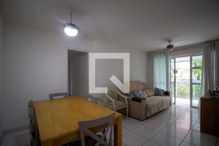 Apartamento à venda com 76m², 2 quartos e 2 vagasSala