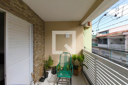 Varanda de casa à venda com 3 quartos, 100m² em Conjunto Residencial Sitio Oratório, São Paulo