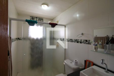  Banheiro da Suíte de casa à venda com 3 quartos, 100m² em Conjunto Residencial Sitio Oratório, São Paulo