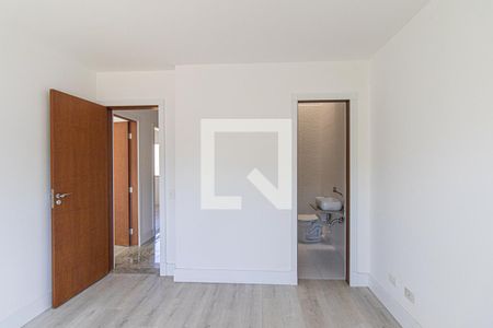 Quarto 1 Suite de casa para alugar com 3 quartos, 136m² em Bairro Alto, Curitiba