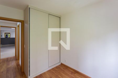 Quarto 1 de apartamento para alugar com 2 quartos, 68m² em Funcionários, Belo Horizonte