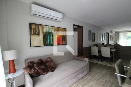 Sala de apartamento para alugar com 1 quarto, 50m² em Jacarepaguá, Rio de Janeiro