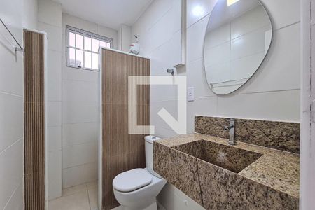 Banheiro de apartamento para alugar com 1 quarto, 46m² em Méier, Rio de Janeiro