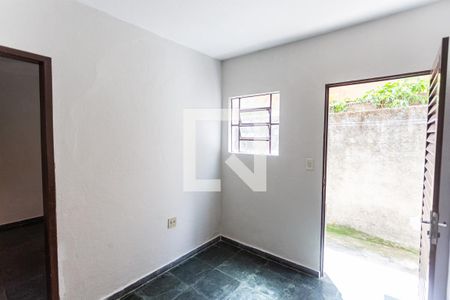 Sala de kitnet/studio para alugar com 2 quartos, 65m² em Aparecida, Belo Horizonte