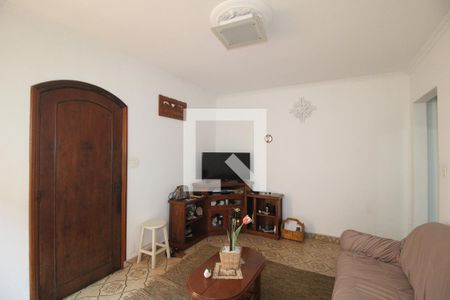 Sala de casa para alugar com 3 quartos, 230m² em Vila Marieta, São Paulo
