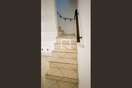 Escada de casa à venda com 2 quartos, 150m² em Vila Floresta, Santo André