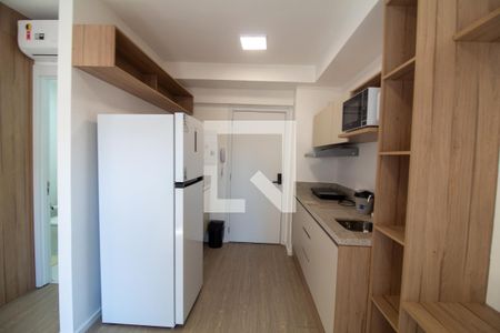 Cozinha de apartamento para alugar com 1 quarto, 29m² em Brooklin Paulista, São Paulo